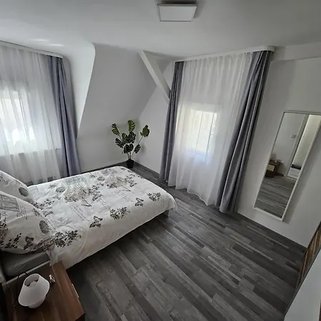 Διαμέρισμα In Der Altstadt Hemsbach